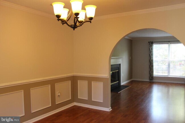 Building Photo - 5205 Sauger Ct