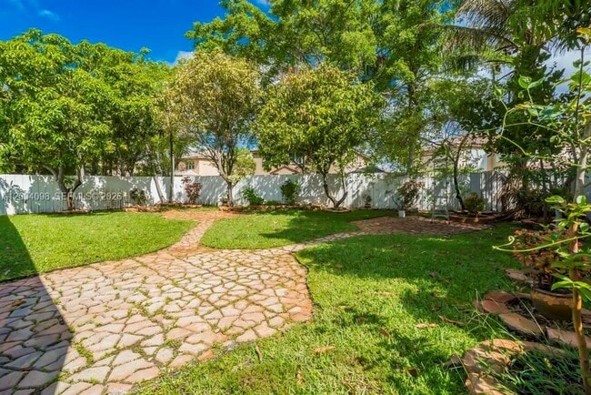 Building Photo - 17407 SW 36th St