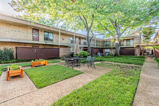 Building Photo - 5916 Birchbrook Dr