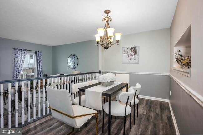 Building Photo - 5335 Hollowstone Cir