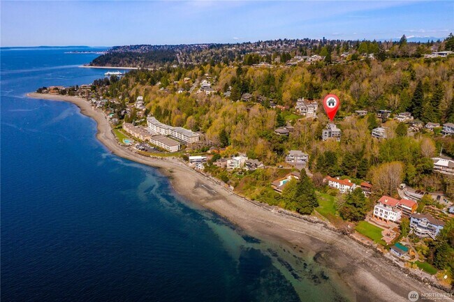 Building Photo - Architectural Seattle Masterpiece with Pan...