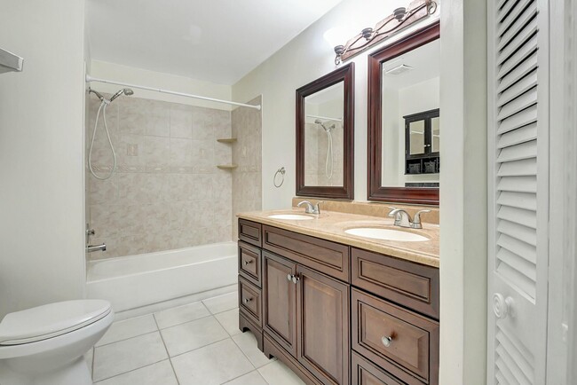 Building Photo - 20771 Boca Ridge Dr N