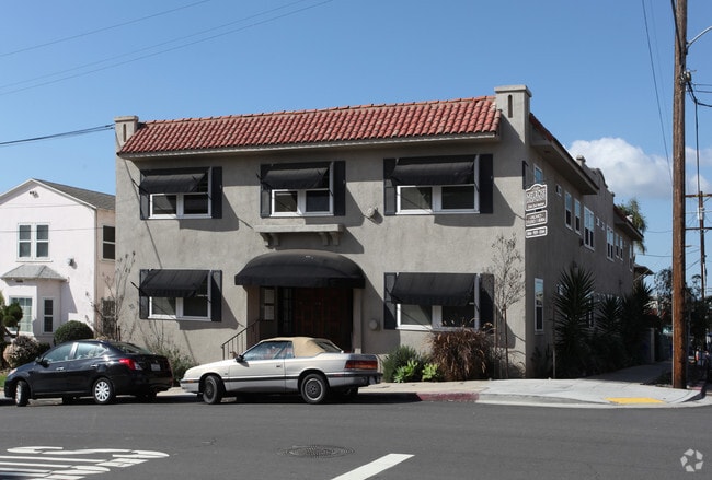 Primary Photo - The Melrose