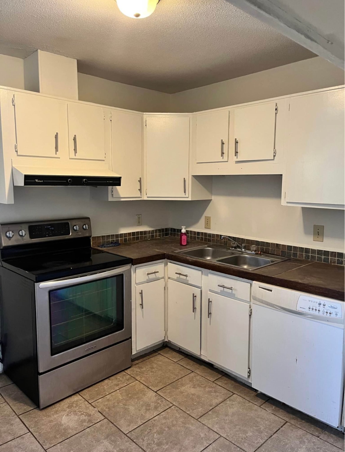 Building Photo - 1421 Wellington Ave