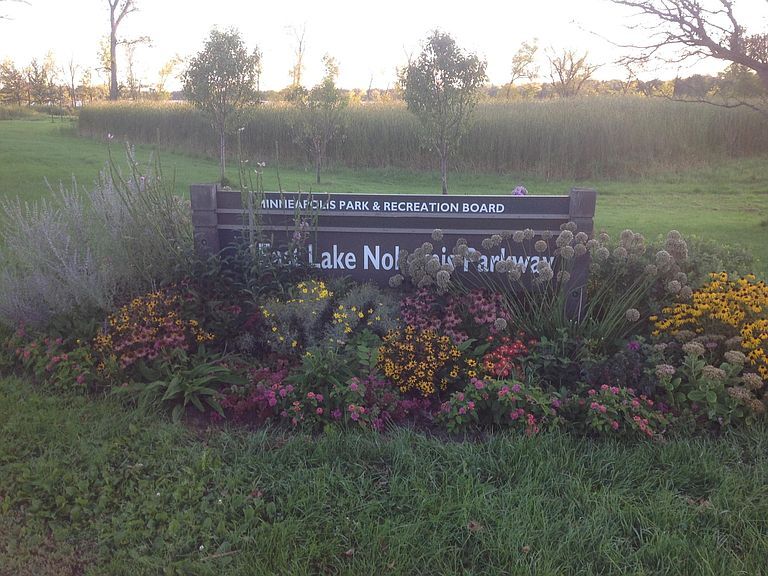 Explore Nokomis Area! - 4636 Cedar Ave