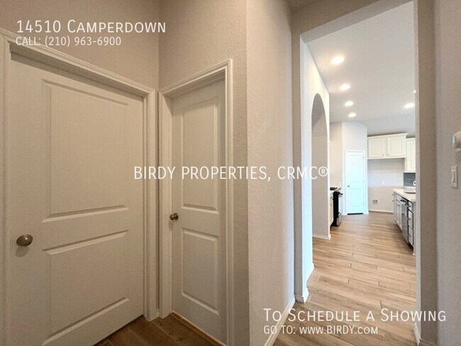 Building Photo - "Spacious 4-Bedroom Haven with 3 Full Bath...