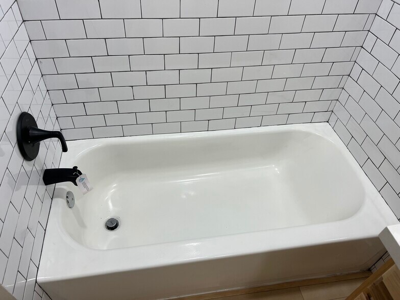 Guest, shower and bath - 8808 S Cactus Ln