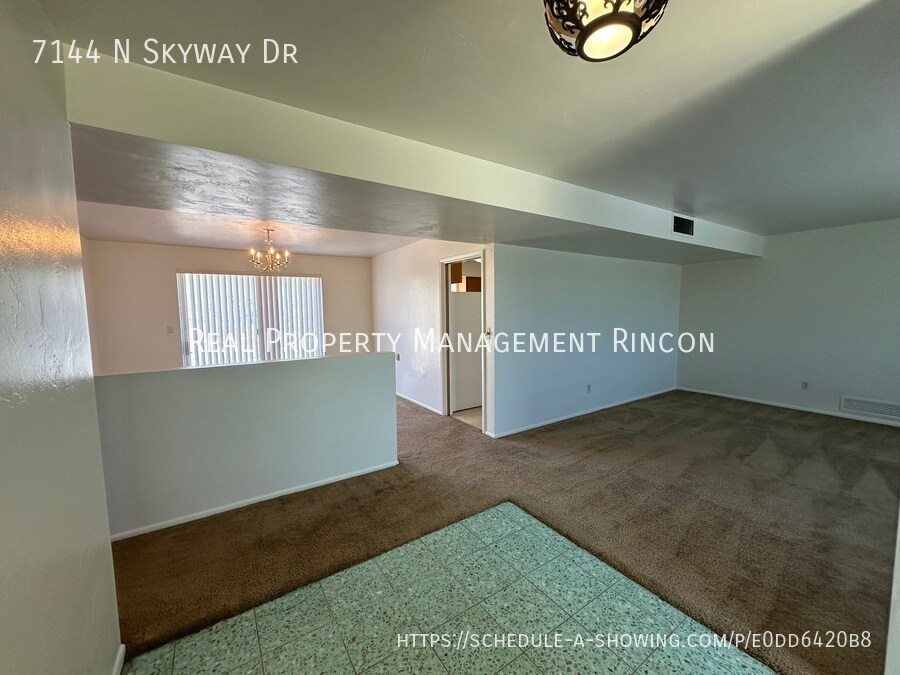 Building Photo - 7144 N Skyway Dr