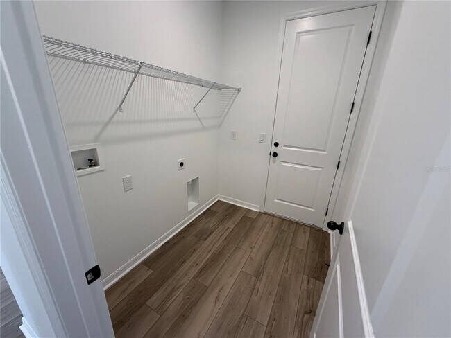 Building Photo - 2653 Broadwing St