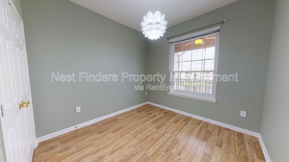 Building Photo - 7990 Baymeadows Rd E