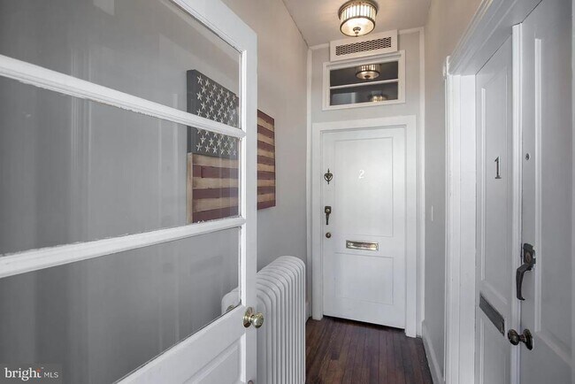 Building Photo - 113 N Patrick St