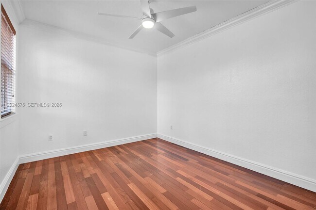 Building Photo - 2155 SW 156th Ct