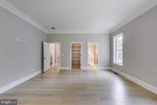 Building Photo - 3104 Sleepy Hollow Rd