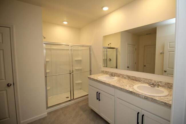 Building Photo - 1405 Mineral Lp Dr NW