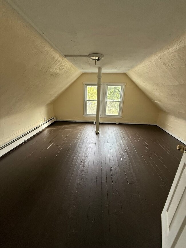 Building Photo - 1519-1525 Clark Ave