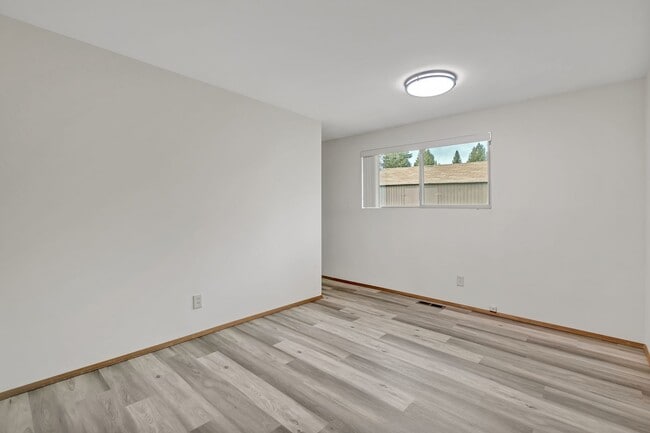 Building Photo - Looking for a Dream Garage attached to a Rambler?