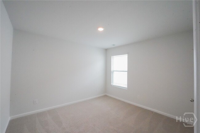 Building Photo - 482 Coconut Dr