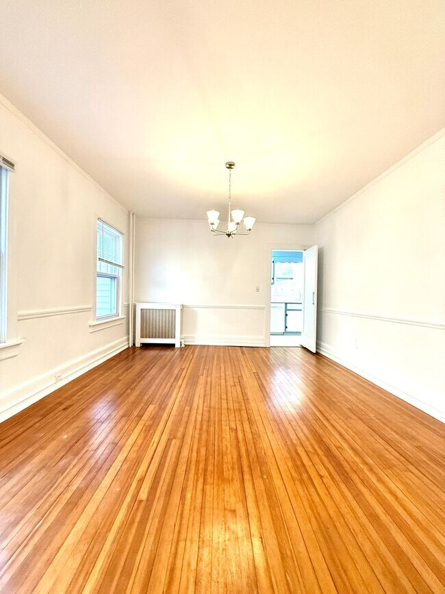 Building Photo - Timeless and Refined 3BR/2.5BA Colonial in Uptown Kingston