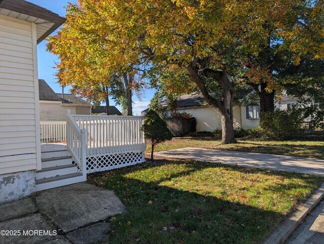 Building Photo - 53 Ramsey Ave