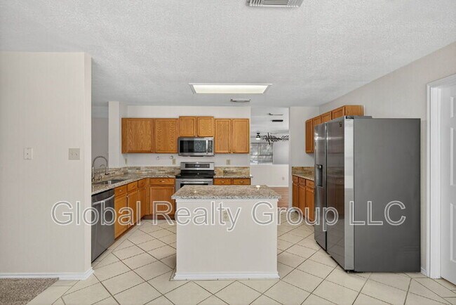 Building Photo - 3580 Olde Moss St