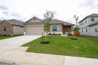 Building Photo - 505 Naset Dr