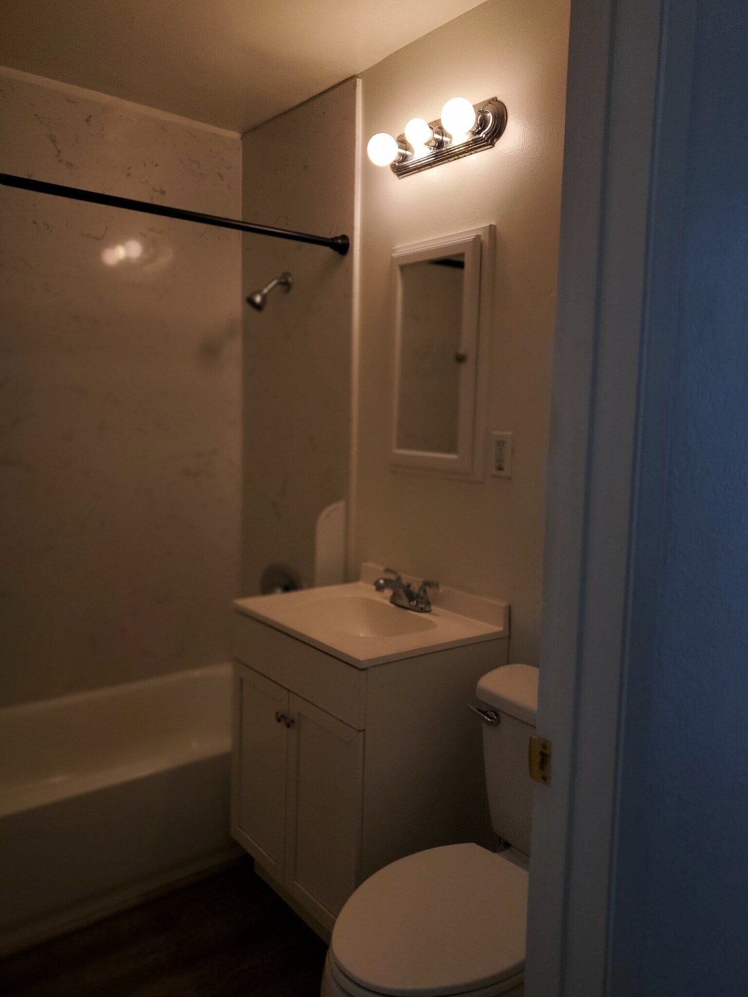 Building Photo - 50 3rd Ave