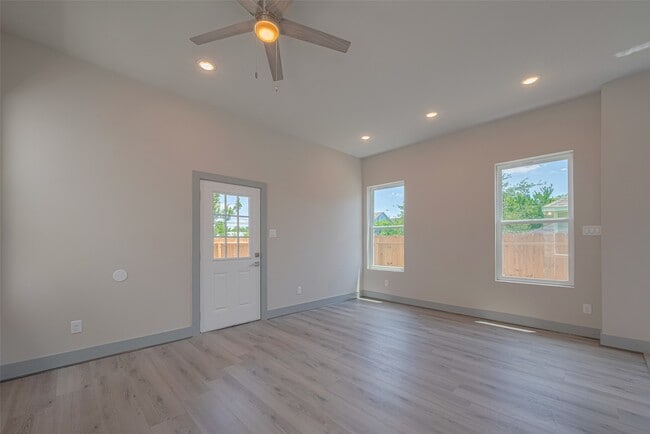 Building Photo - 2414 Sam Wilson St