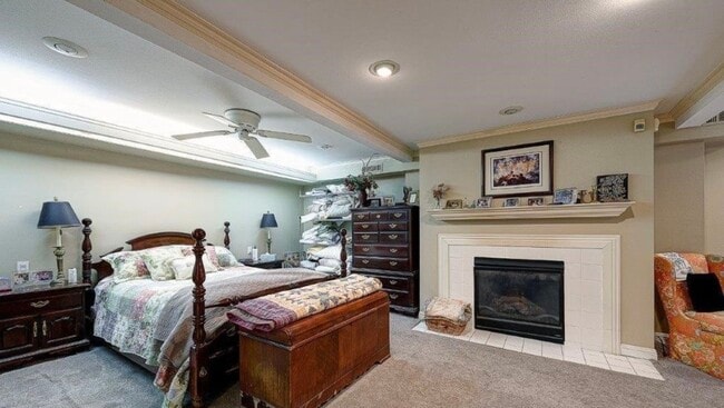 Building Photo - 410 N Oliver Ave