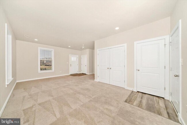 Building Photo - 3635 Stone Barn Dr