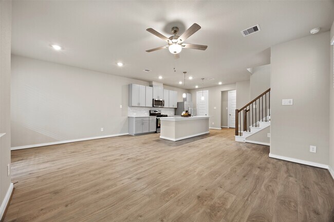 Building Photo - 4115 Glowing Hearth Dr