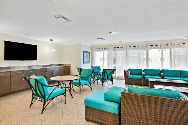 Building Photo - 1750 NW 3rd Terrace