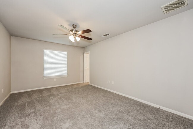 Building Photo - 5719 Myers Rd