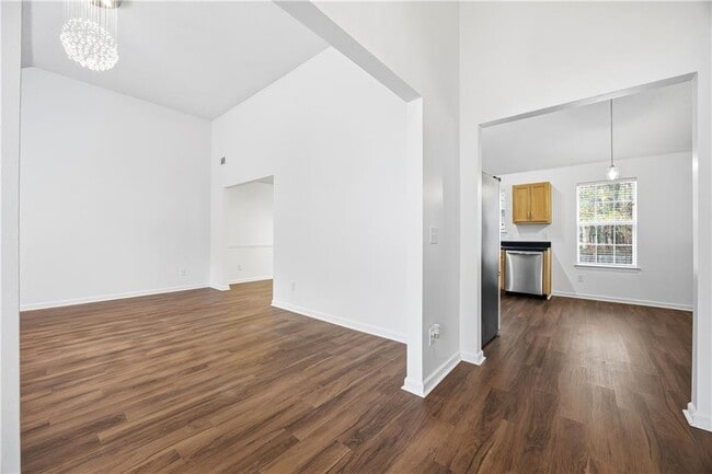 Building Photo - 3453 Cameo Ct