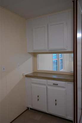 Building Photo - 9861 Rebecca Ln