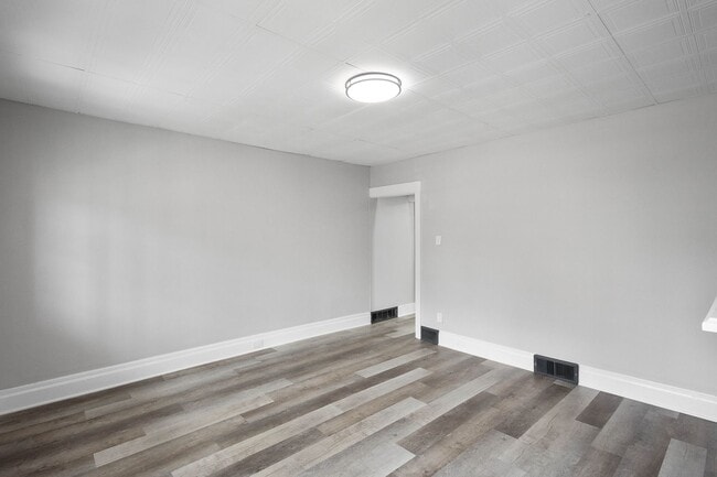 Building Photo - Gorgeous 3 bedroom home in Homestead avail...