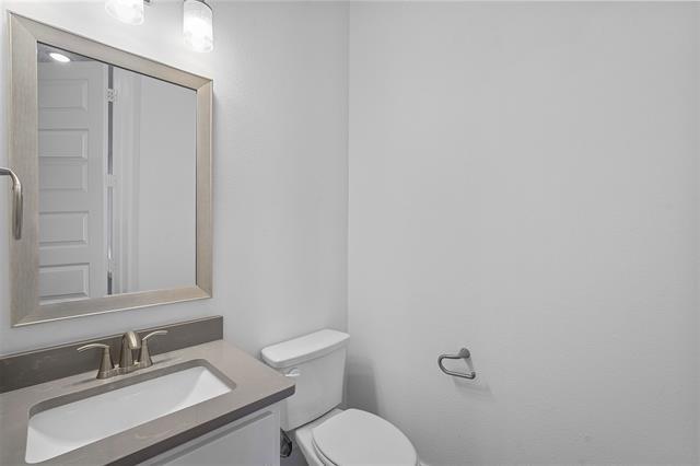 Building Photo - 4906 McGill Dr.