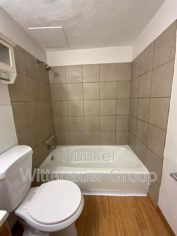 Building Photo - 1816 Jamestown Rd