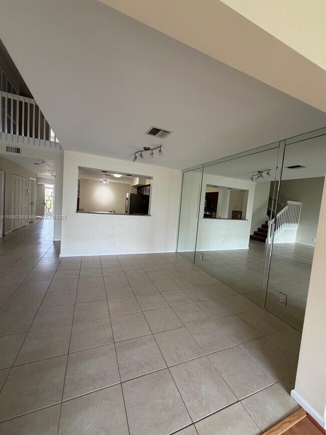 Building Photo - 9118 Boca Gardens Pkwy