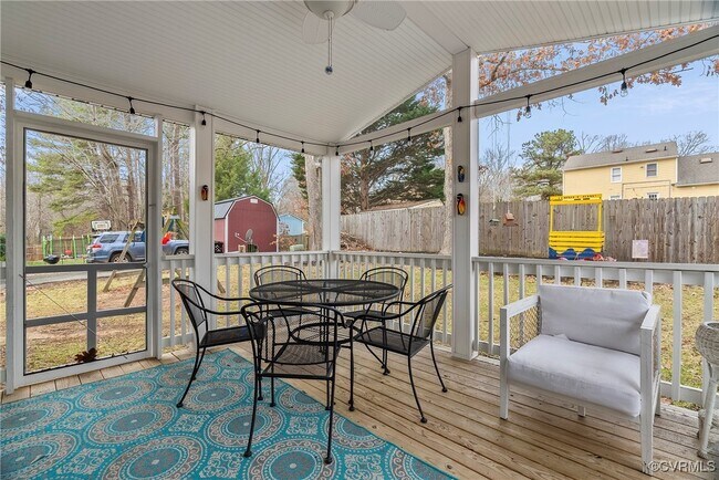 Building Photo - 11200 Pennway Dr