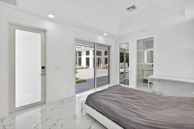 Building Photo - 2673 NW 64th Blvd