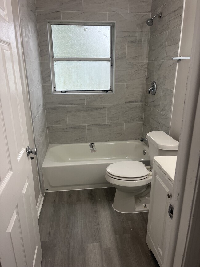 Building Photo - 10737 Dulawan Dr