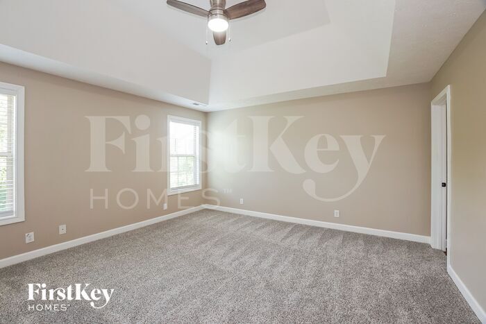 Building Photo - 3651 Fox Tail Dr