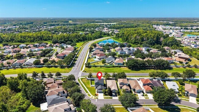 Building Photo - 10238 Perthshire Cir