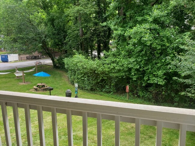 Building Photo - Lake Johnson Mews-3bd on the LAKE TRAIL!