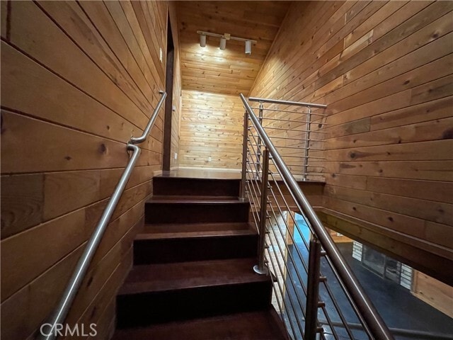 Building Photo - 1330 Ximeno Ave