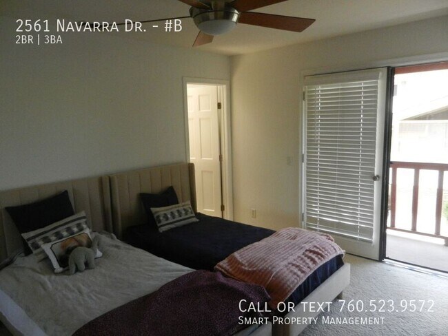Building Photo - 2561 Navarra Dr