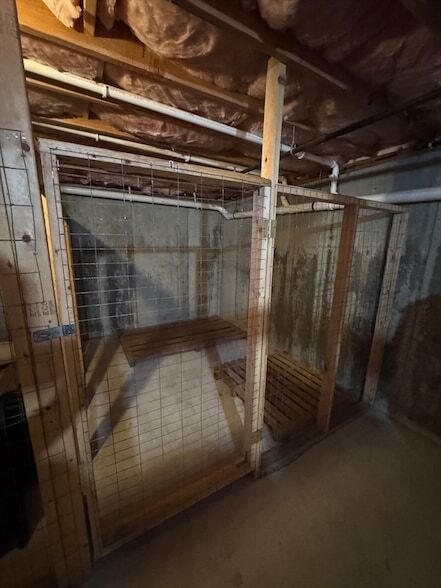 Building Photo - 86 Endicott St