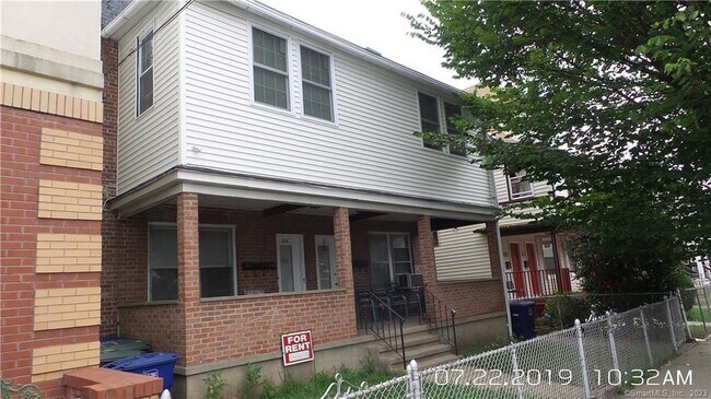 Primary Photo - 824 Capitol Ave