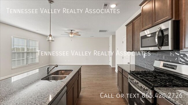 Building Photo - 3636 Crimson Cir