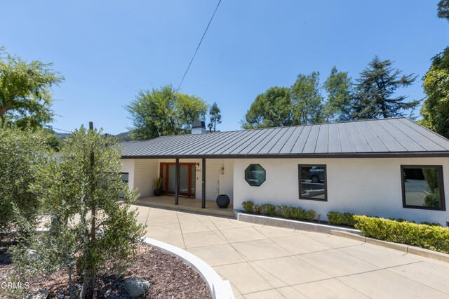 Building Photo - 1483 Arroyo View Dr